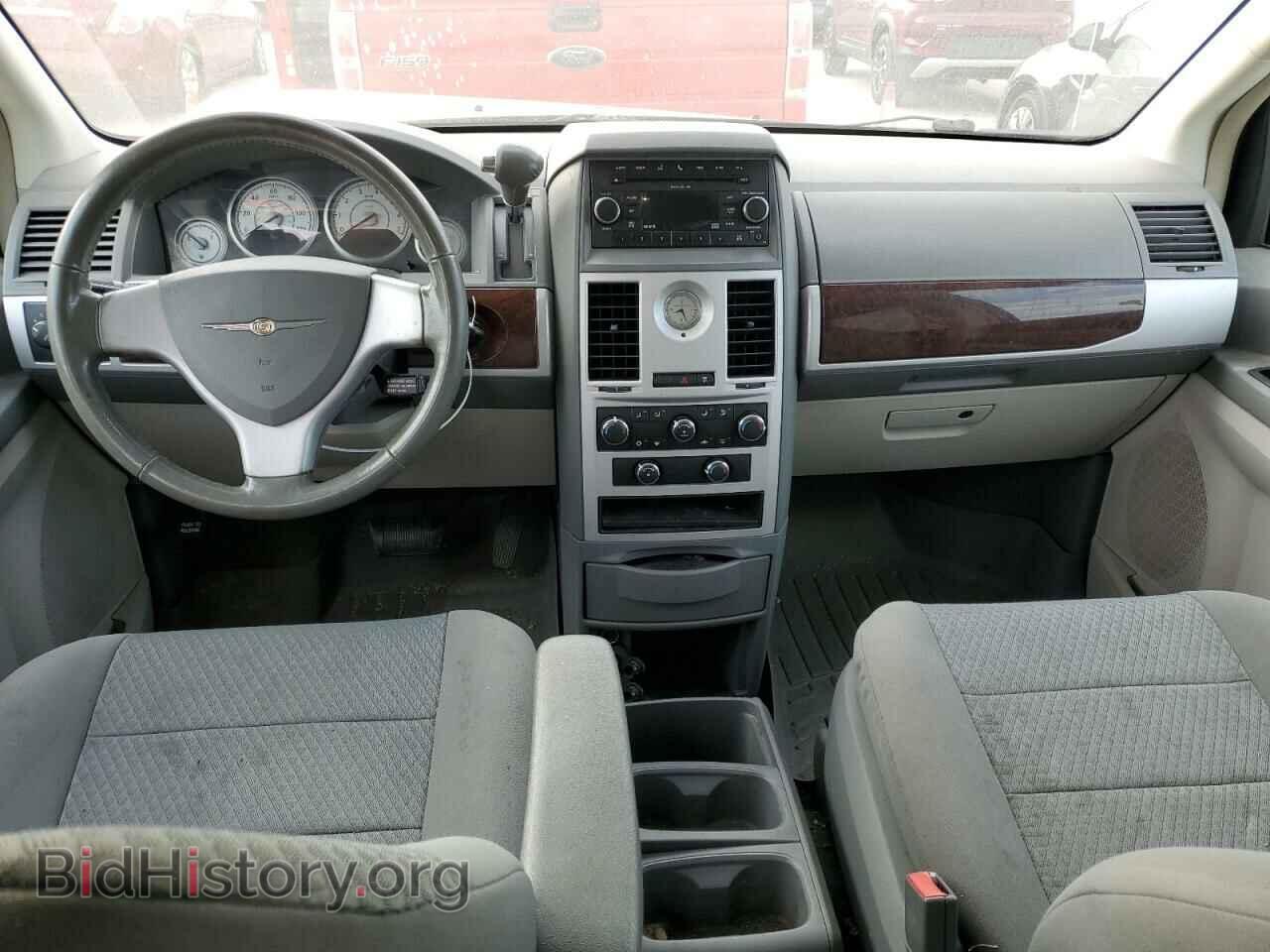 2010 CHRYSLER MINIVAN - VIN: 2A4RR5D11AR404374 - Фото 8