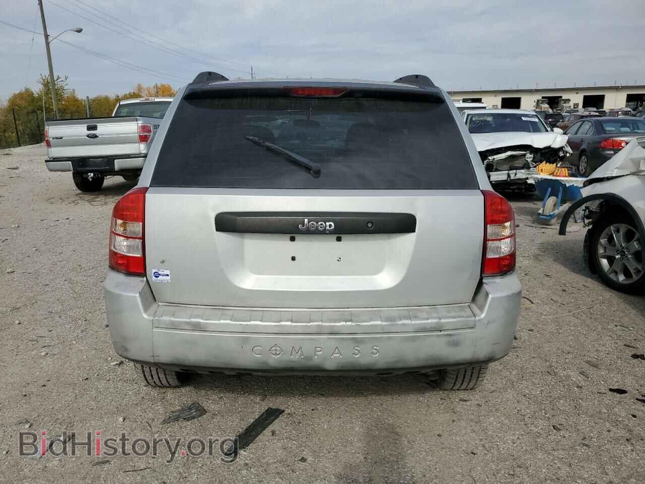 2008 JEEP COMPASS - VIN: 1J8FT47068D729907 - Фото 6