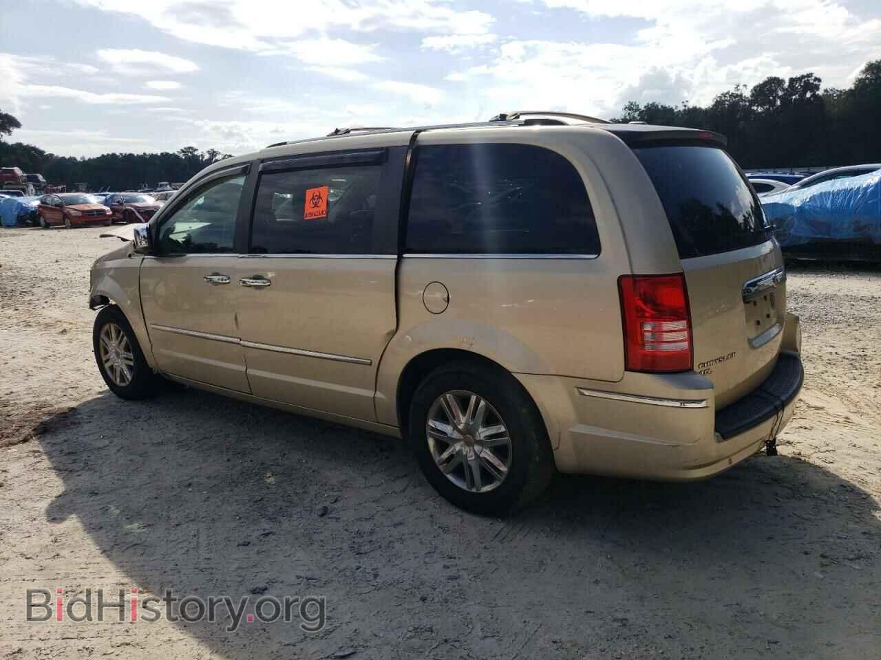 2010 CHRYSLER MINIVAN - VIN: 2A4RR7DX5AR480387 - Фото 2