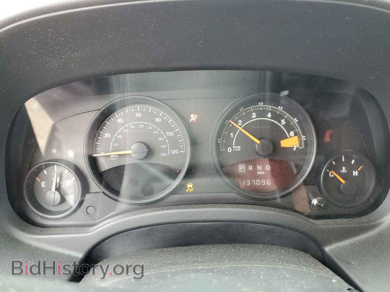 2016 JEEP COMPASS - VIN: 1C4NJDBB4GD646511 - Фото 9