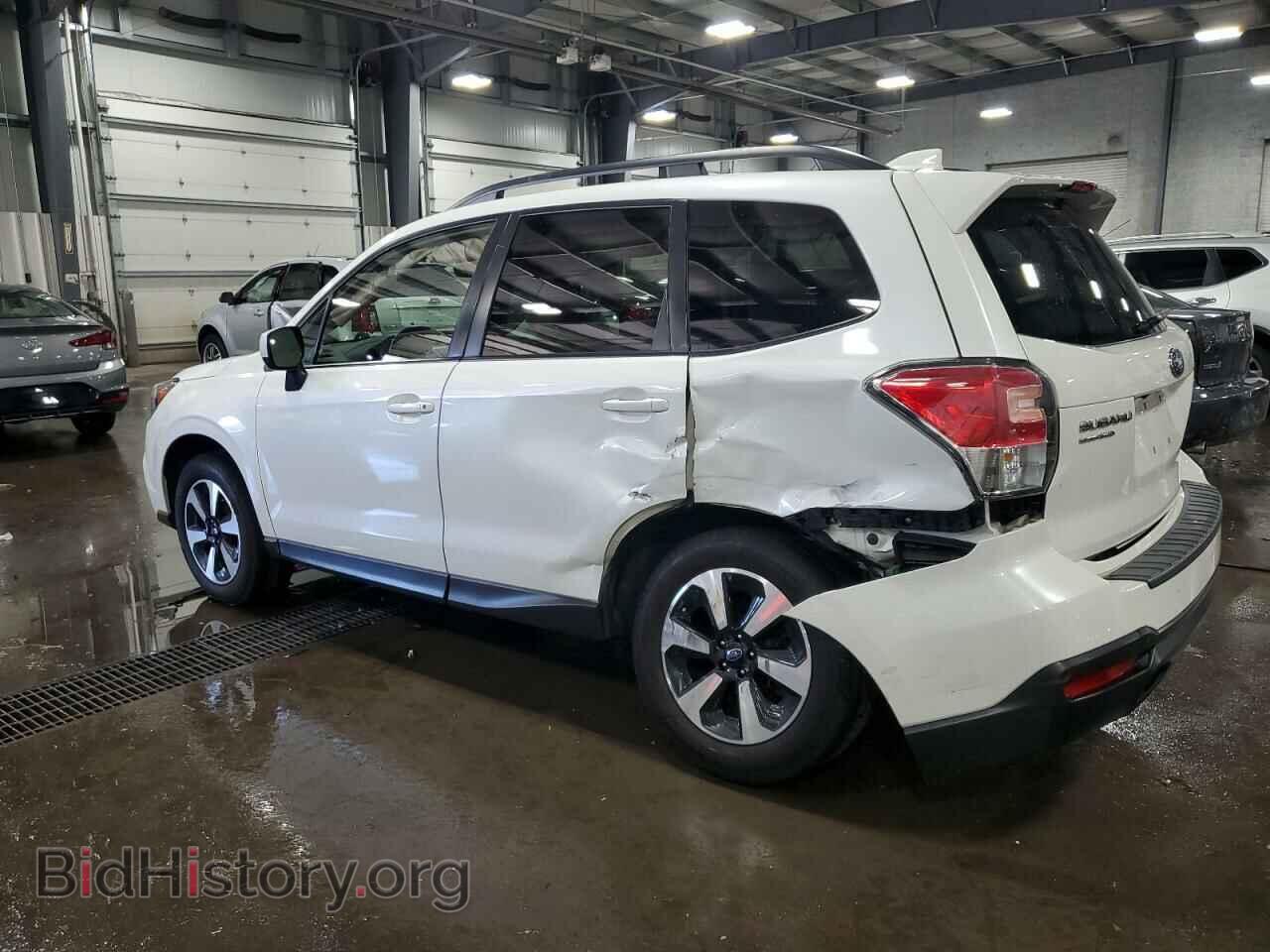 2018 SUBARU FORESTER - VIN: JF2SJAEC9JH578052 - Фото 2