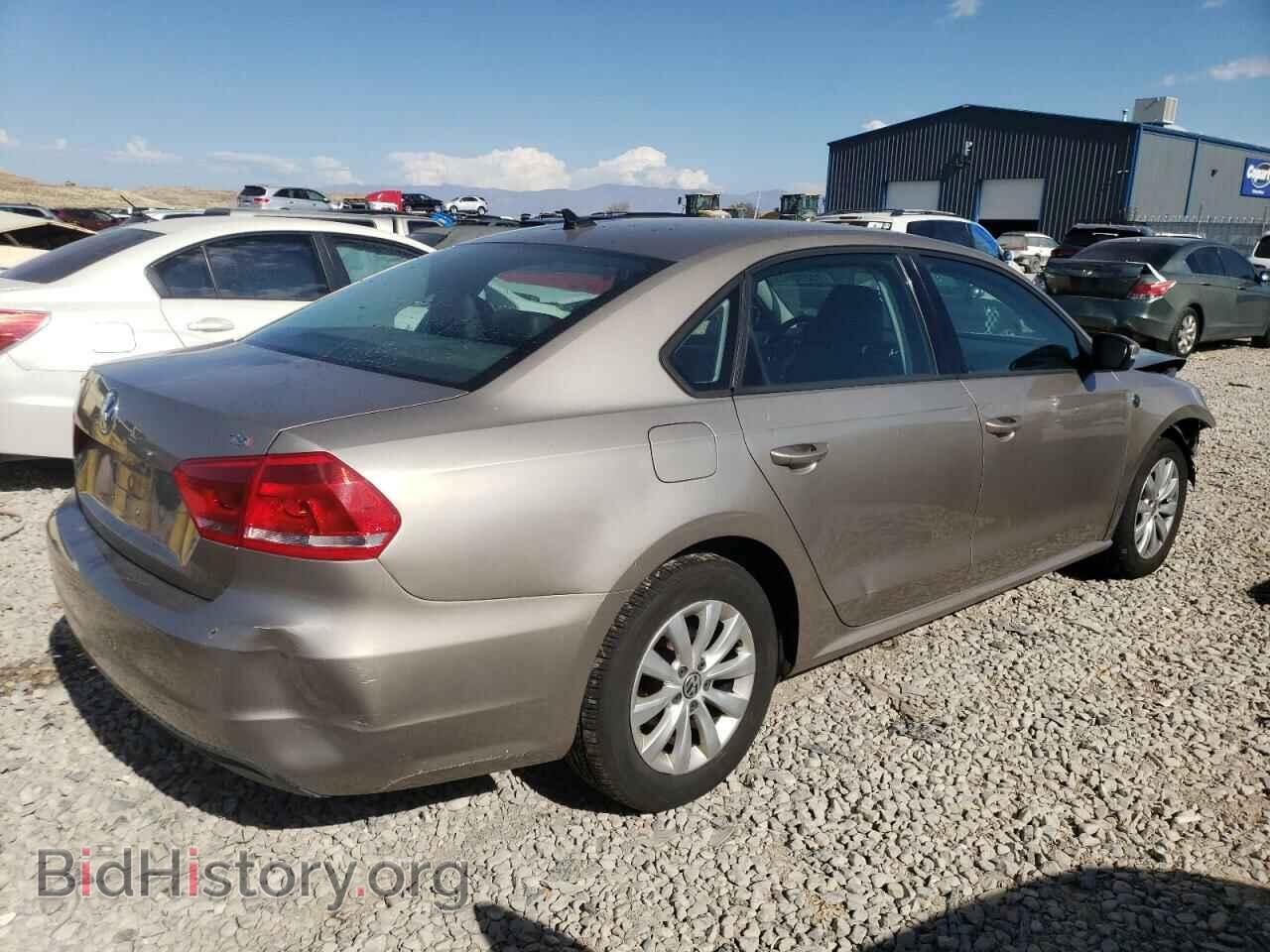 2015 VOLKSWAGEN PASSAT - VIN: 1VWAT7A35FC049857 - Фото 3