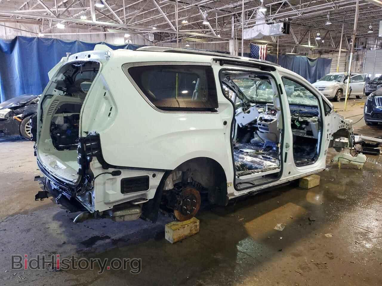 2019 CHRYSLER PACIFICA - VIN: 2C4RC1GG9KR639106 - Photo 3