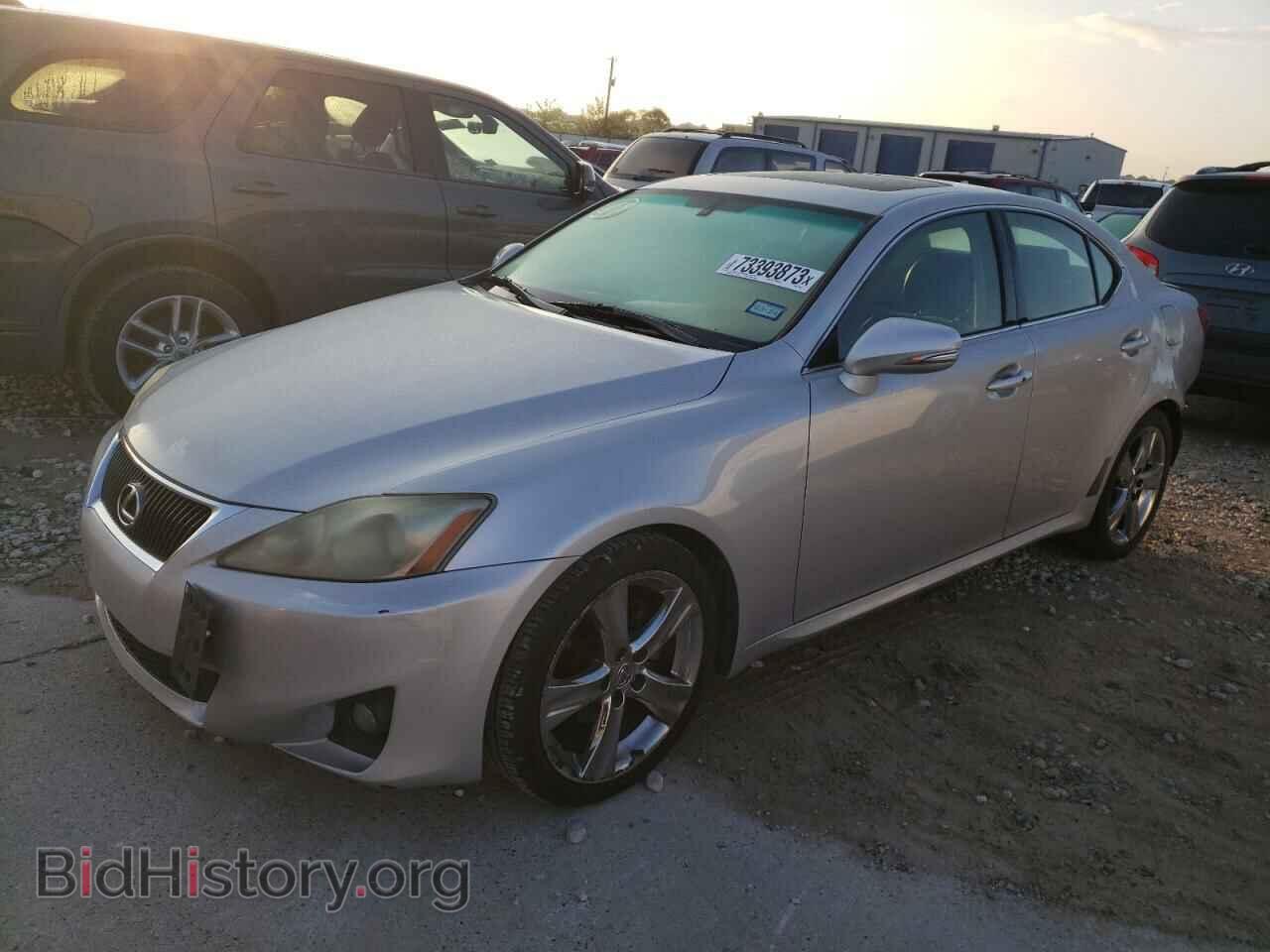 Photo JTHBF5C29B5137802 - LEXUS IS 2011