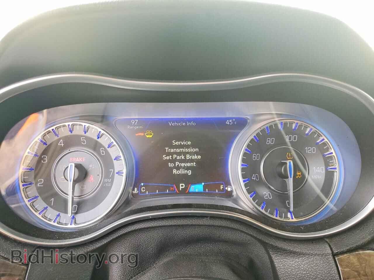 2016 CHRYSLER 300 - VIN: 2C3CCAEG8GH151873 - Фото 9