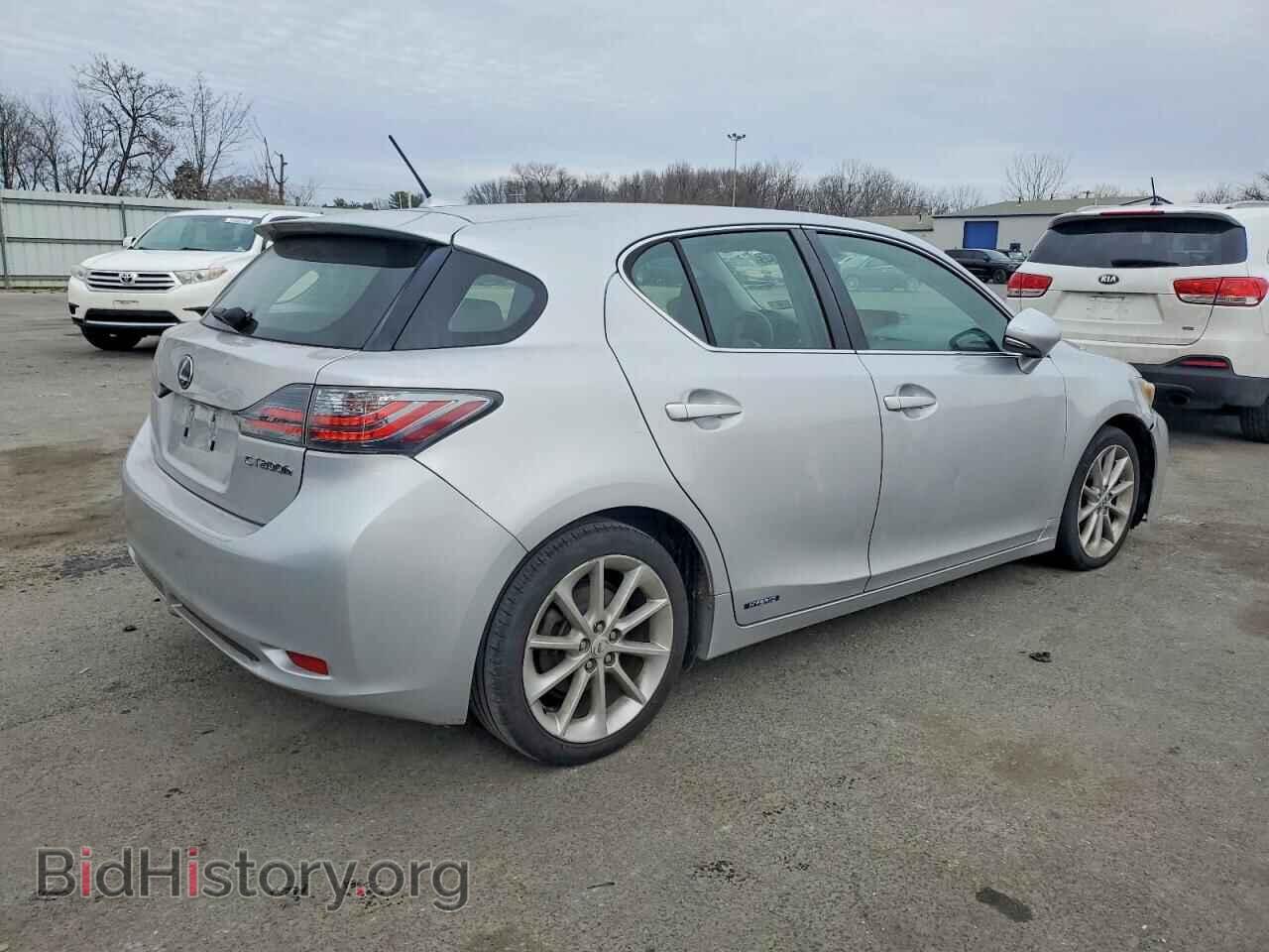 2011 LEXUS CT 200 - VIN: JTHKD5BH6B2014519 - Photo 3