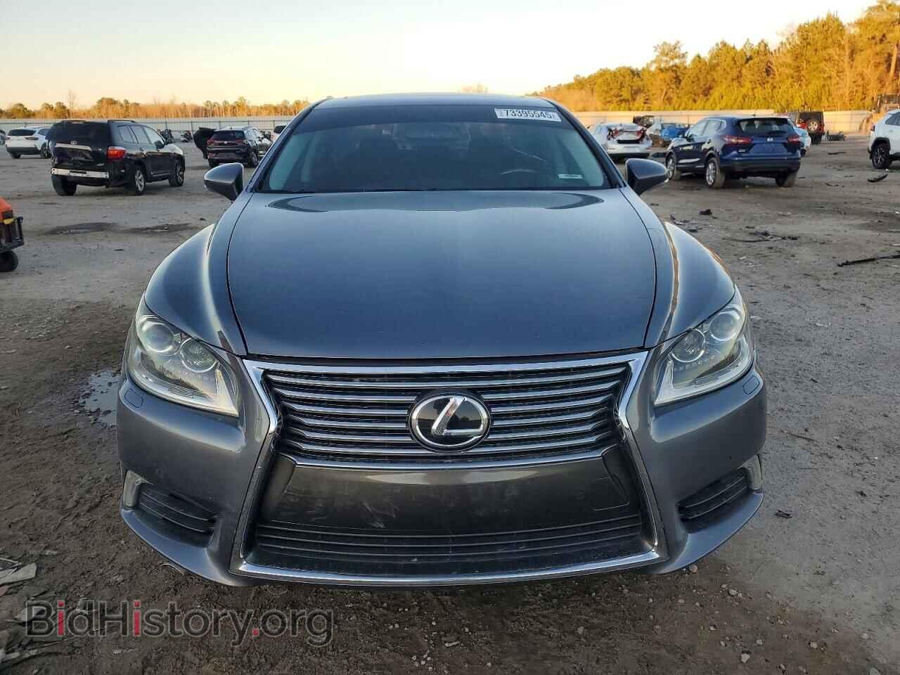 2013 LEXUS LS460 - VIN: JTHBL5EF5D5122757 - Photo 5