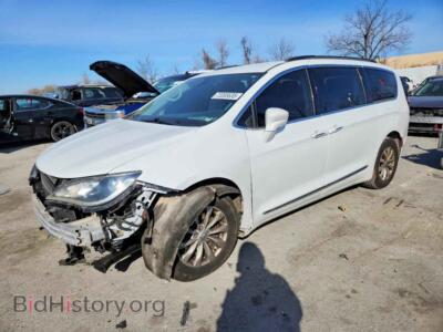 2017 Chrysler PACIFICA Touring L, white — VIN 2C4RC1BG9HR524599, Copart