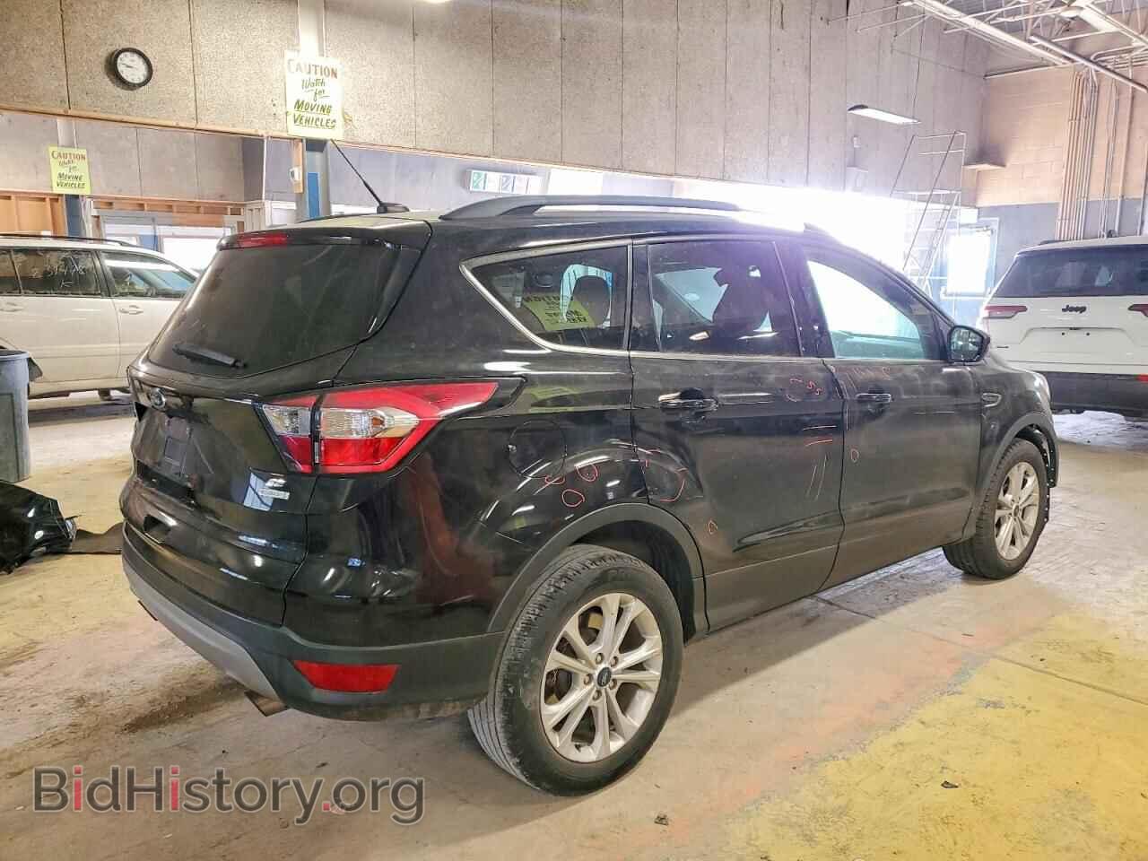 2018 FORD ESCAPE - VIN: 1FMCU0GD9JUC40843 - Фото 3