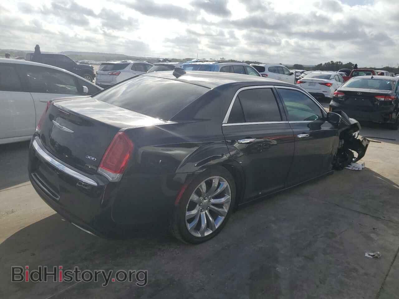 2019 CHRYSLER 300 - VIN: 2C3CCAEG9KH689278 - Фото 3