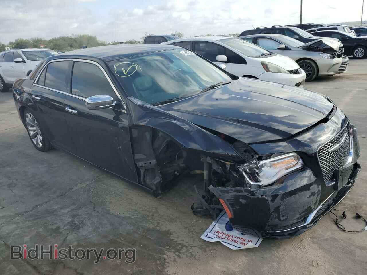 2019 CHRYSLER 300 - VIN: 2C3CCAEG9KH689278 - Фото 4