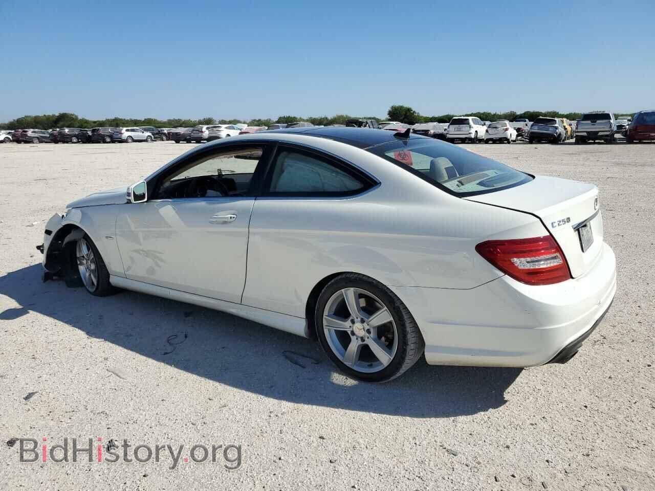 2012 MERCEDES-BENZ C-CLASS - VIN: WDDGJ4HB0CF803200 - Фото 2
