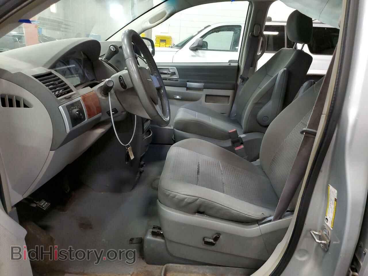 2008 CHRYSLER MINIVAN - VIN: 2A8HR54P68R612789 - Photo 7