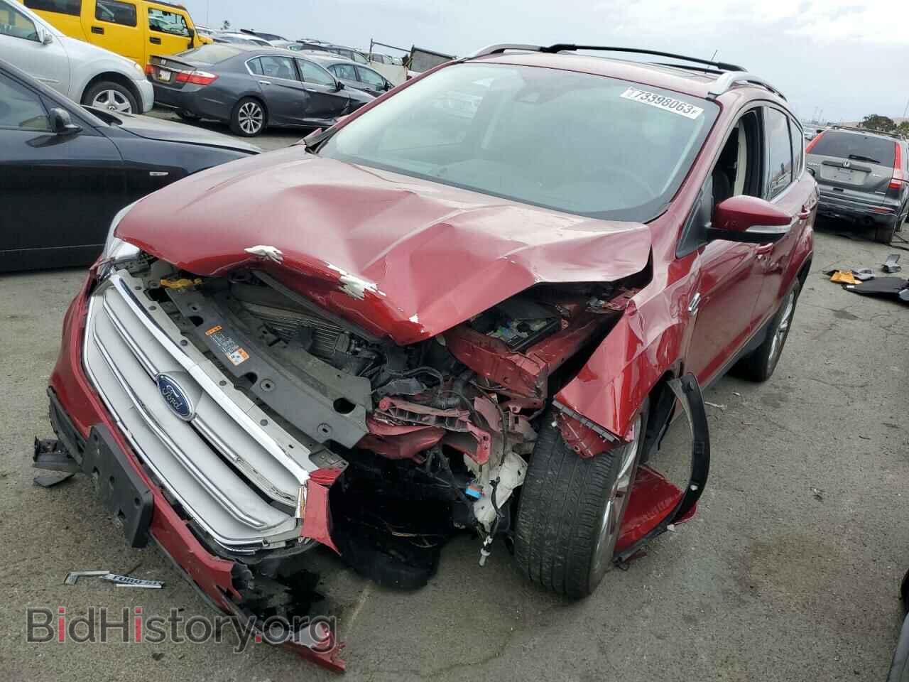 Фотография 1FMCU0J98JUD60279 - FORD ESCAPE 2018