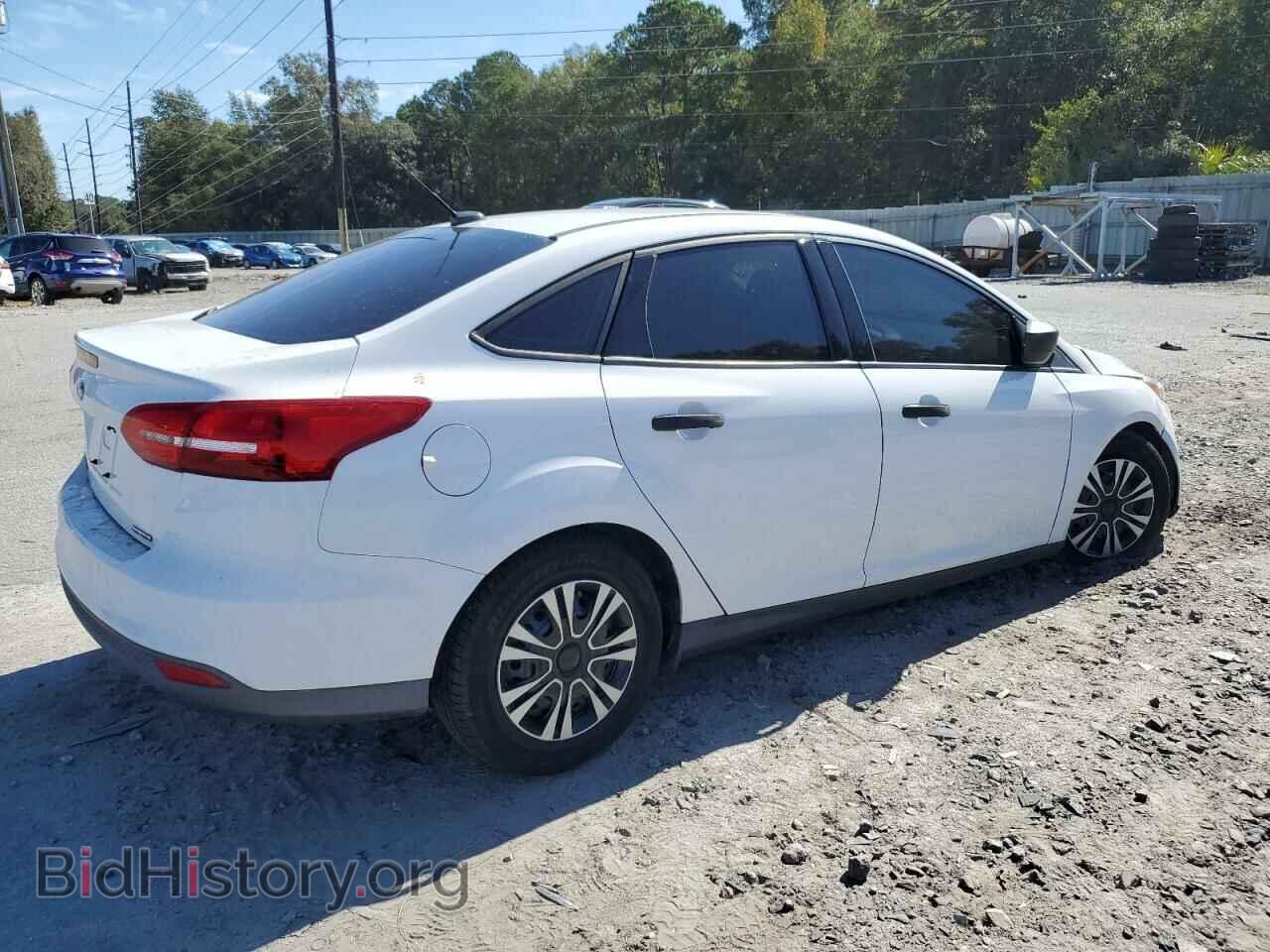 2016 FORD FOCUS - VIN: 1FADP3E28GL228724 - Фото 3