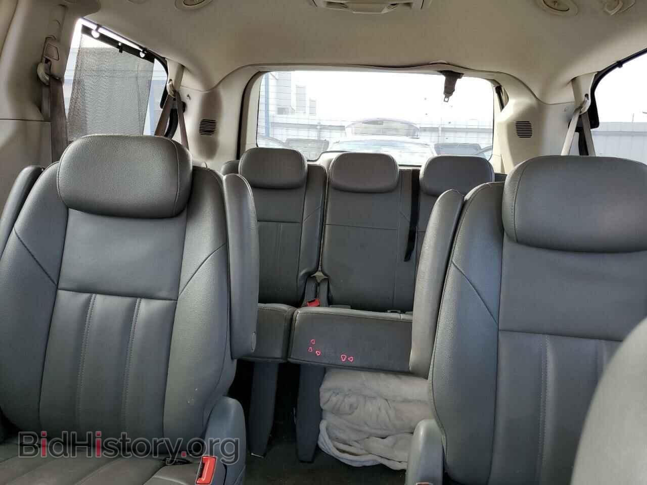 2008 CHRYSLER MINIVAN - VIN: 2A8HR54P98R838485 - Фото 10