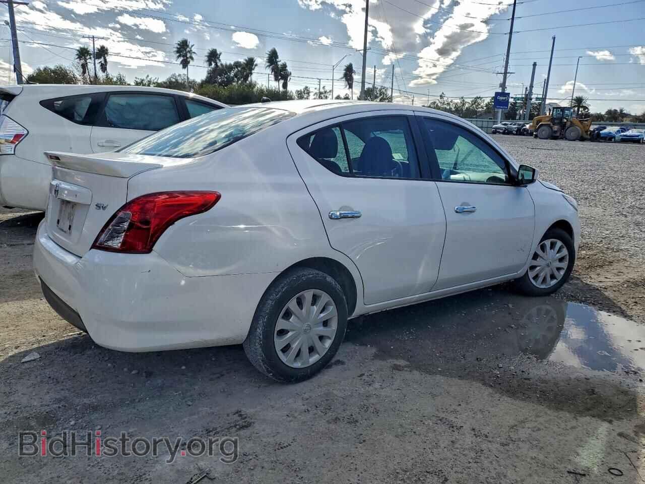 2017 NISSAN VERSA - VIN: 3N1CN7AP3HL801381 - Фото 3