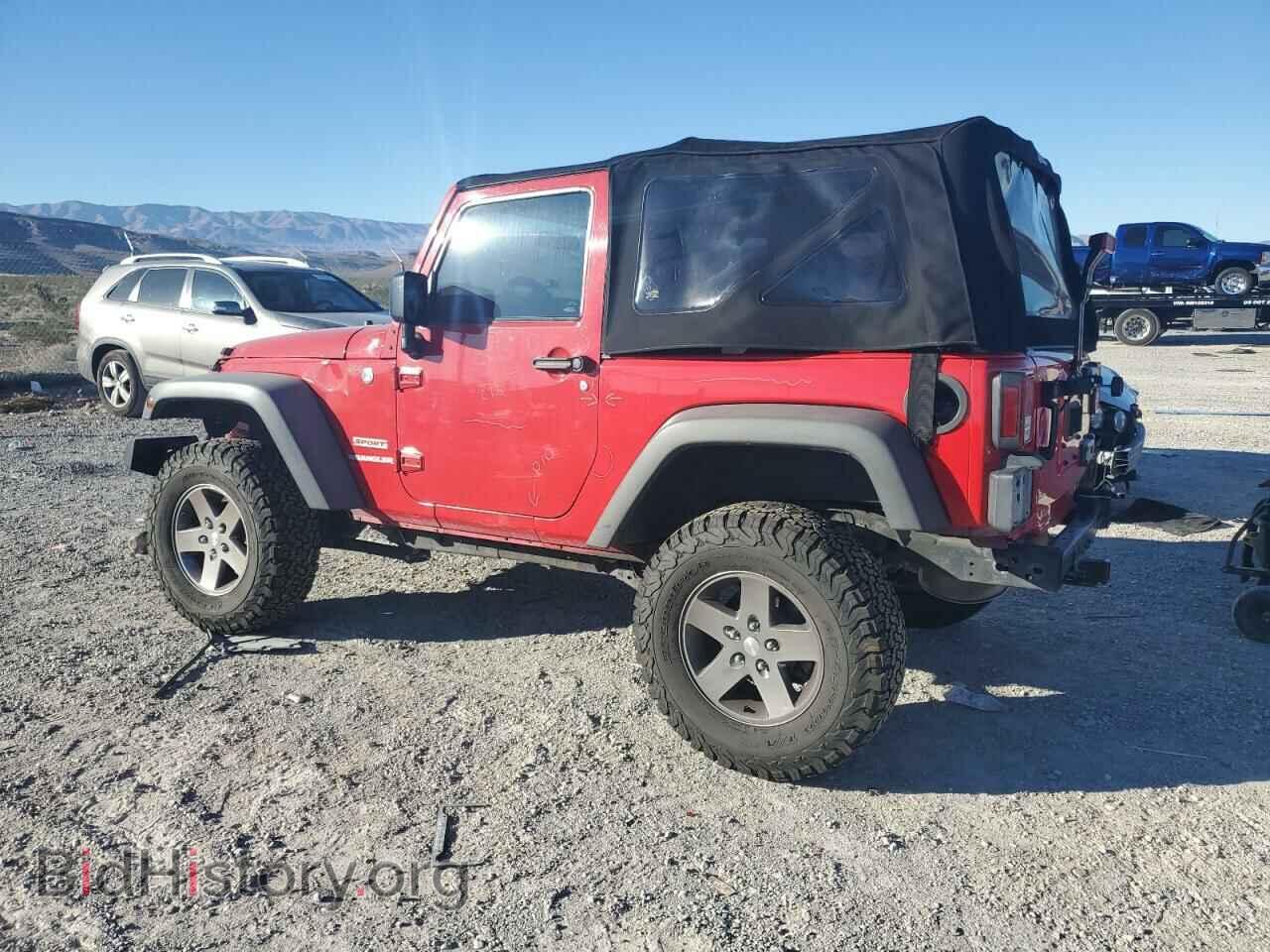 2011 JEEP WRANGLER - VIN: 1J4AA2D11BL619704 - Фото 2