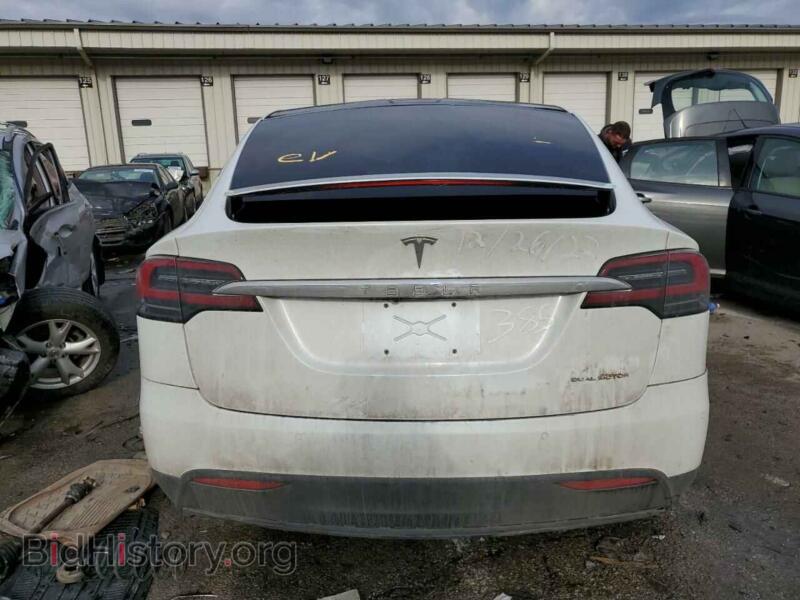 2020 Tesla MODEL X (VIN 5YJXCBE21LF248940) — photo 6 of 12