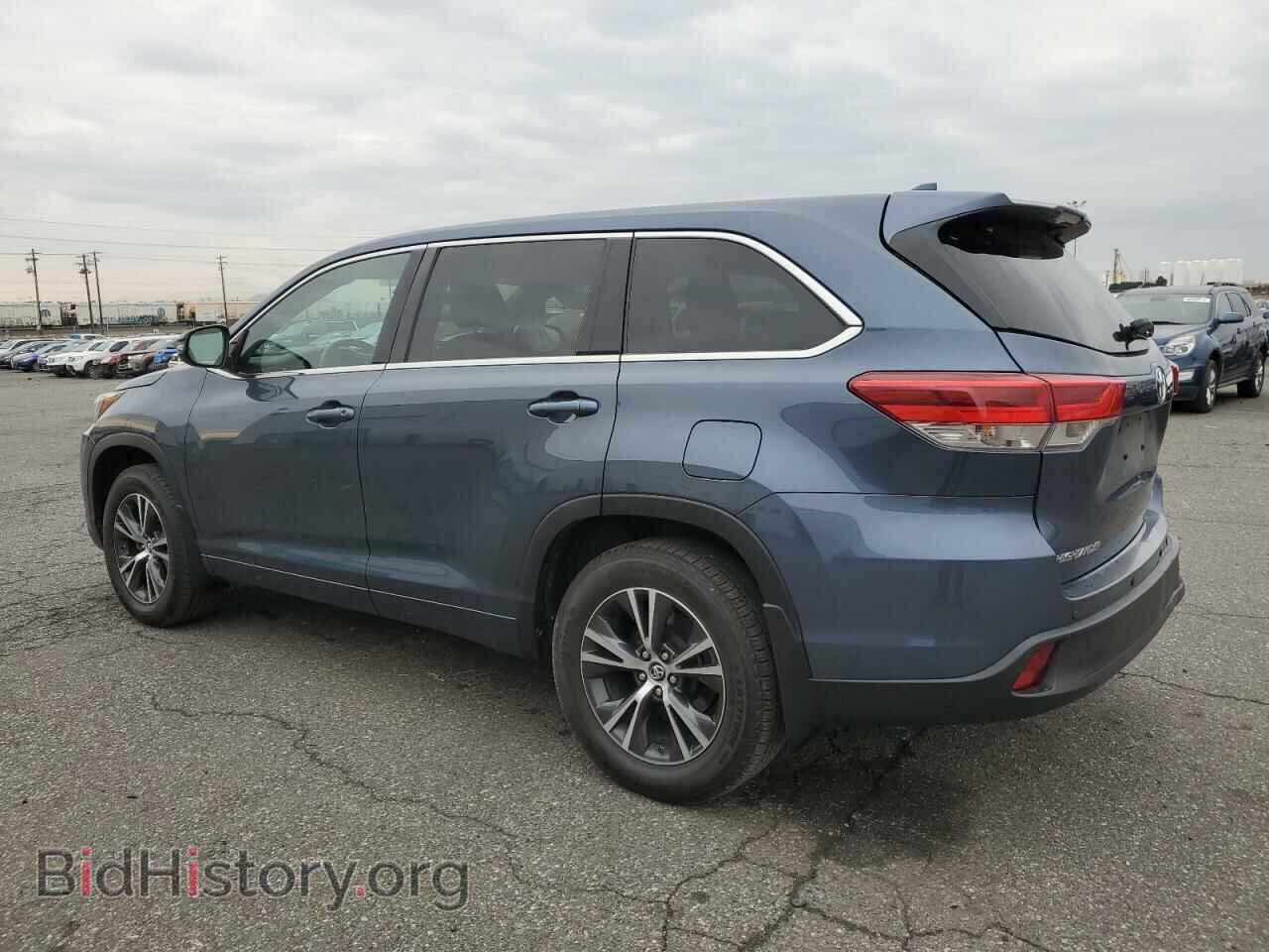 2017 TOYOTA HIGHLANDER - VIN: 5TDBZRFH9HS421921 - Фото 2