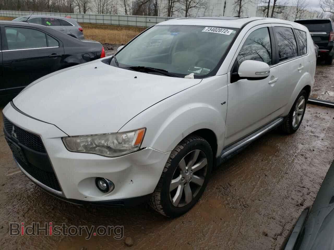 Photo JA4JT5AX2BU014542 - MITSUBISHI OUTLANDER 2011