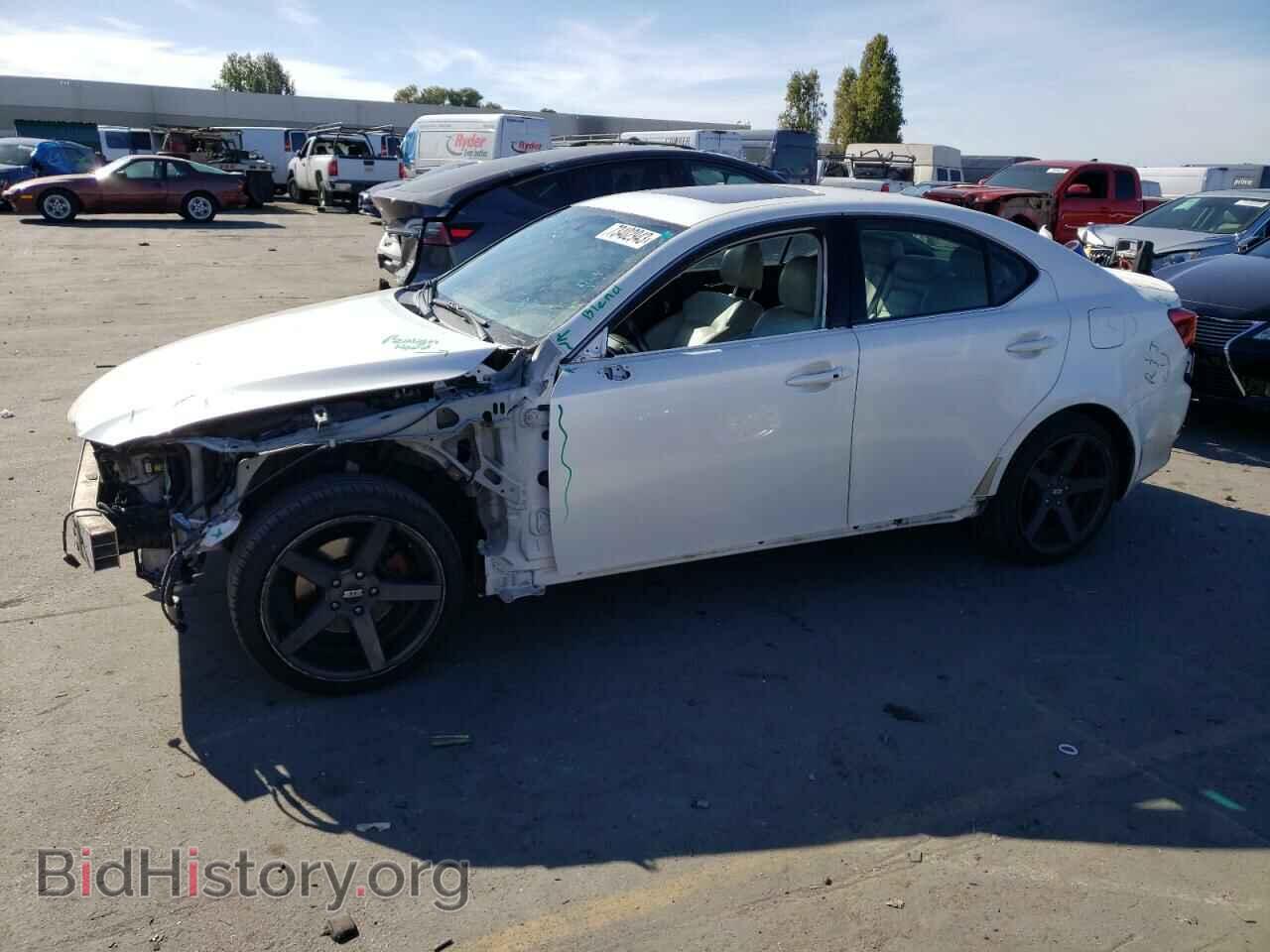 Photo JTHBF5C23B5133857 - LEXUS IS 2011