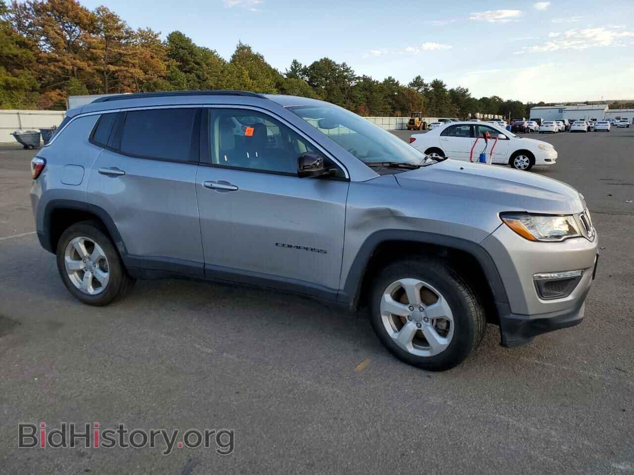 2019 JEEP COMPASS - VIN: 3C4NJDBB3KT655879 - Photo 4