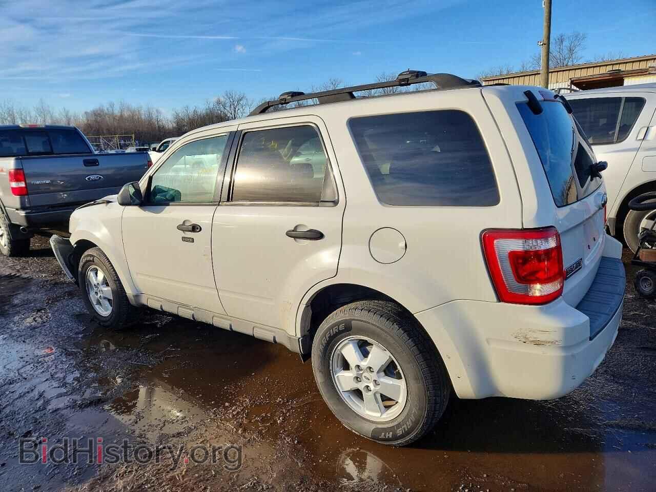 2009 FORD ESCAPE - VIN: 1FMCU93779KB80315 - Фото 2
