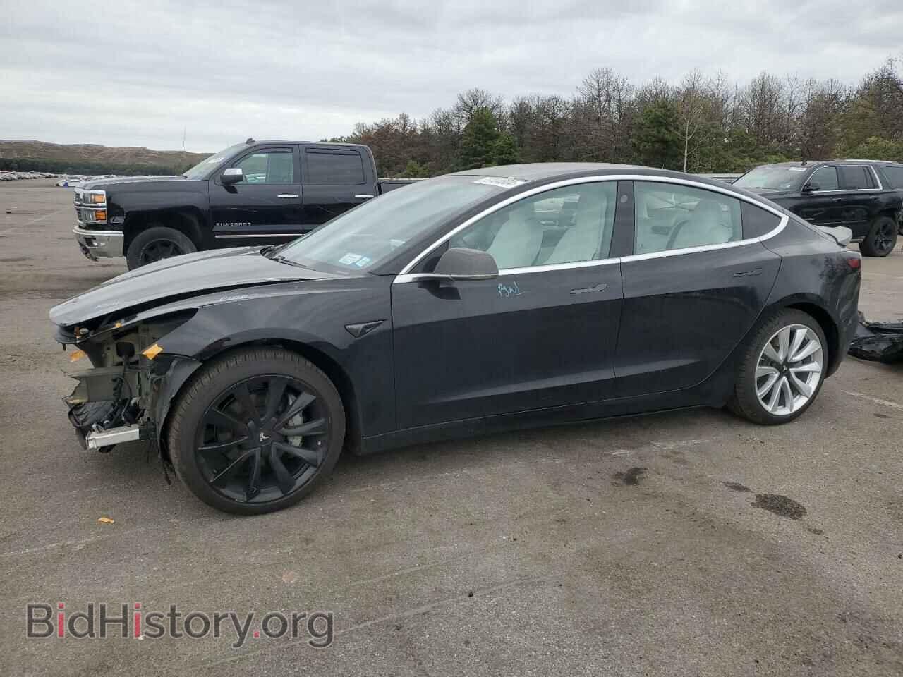 Фотография 5YJ3E1EB0JF170750 - TESLA MODEL 3 2018