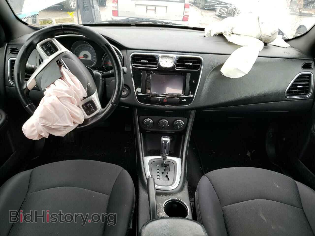 2013 CHRYSLER 200 - VIN: 1C3CCBBG3DN635978 - Фото 8