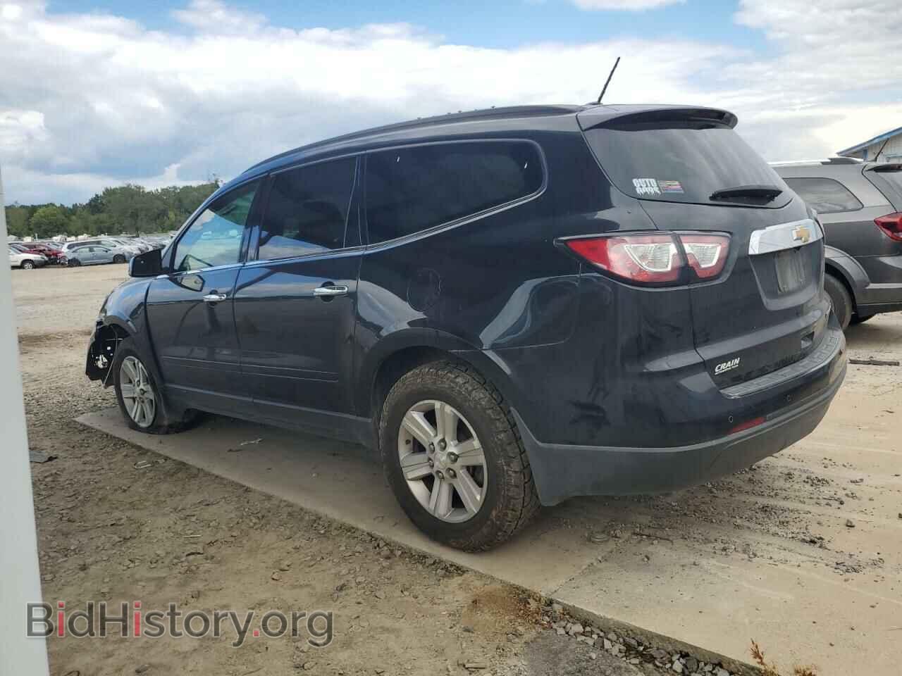 2014 CHEVROLET TRAVERSE - VIN: 1GNKRHKDXEJ170341 - Фото 2
