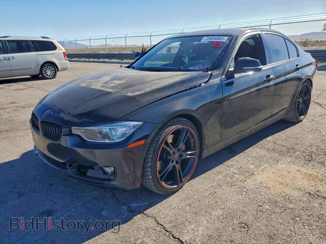 Photo WBA3A9C51DF476683 - BMW 3 SERIES 2013