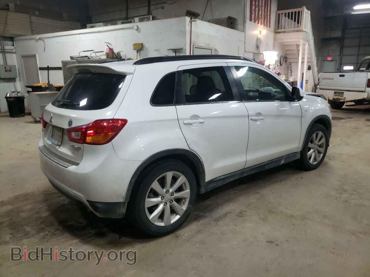 2014 MITSUBISHI OUTLANDER - VIN: 4A4AR4AU4EE001545 - Фото 3