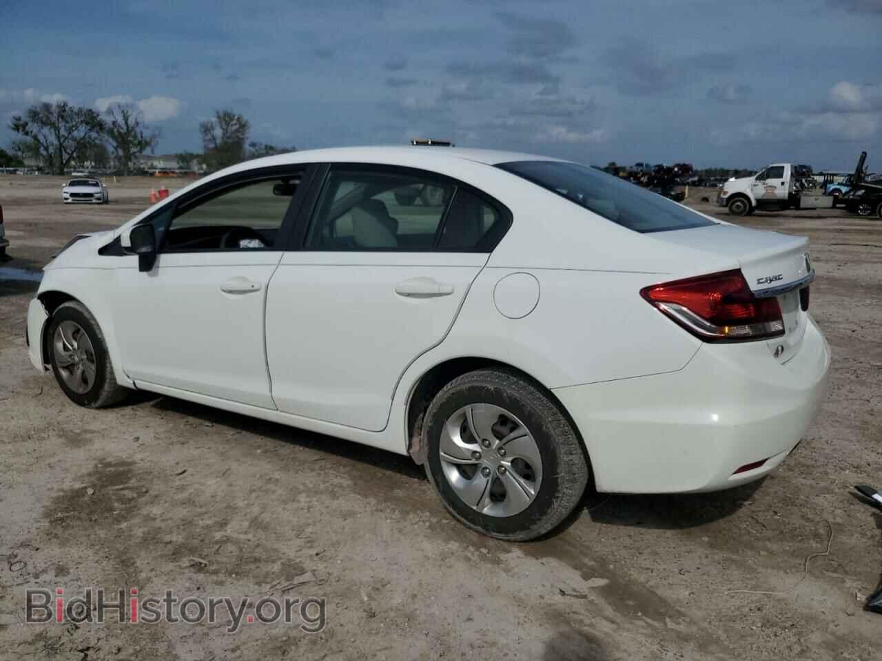 2015 HONDA CIVIC - VIN: 19XFB2F5XFE087151 - Фото 2
