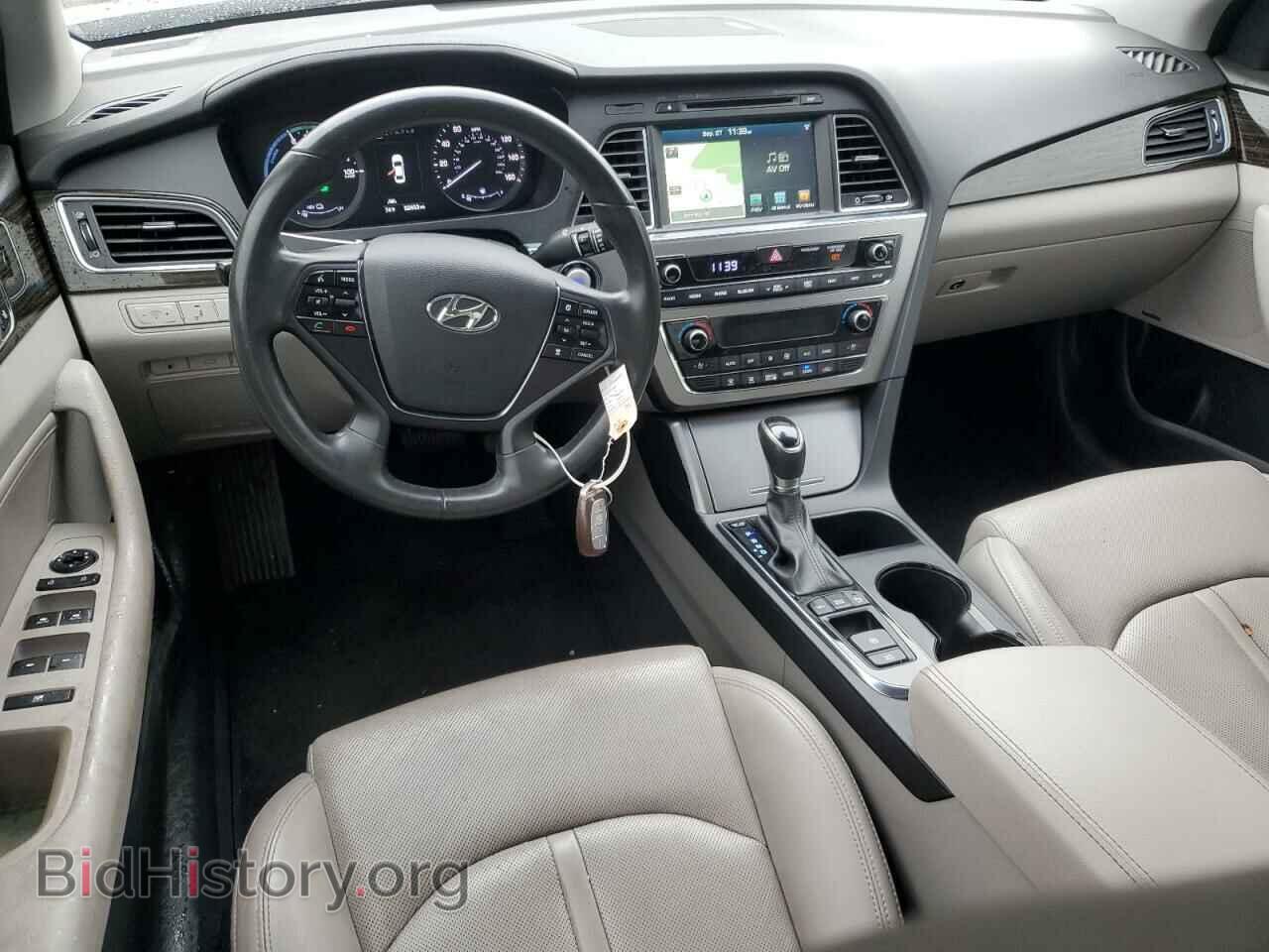 2017 HYUNDAI SONATA - VIN: KMHE54L24HA043690 - Фото 8