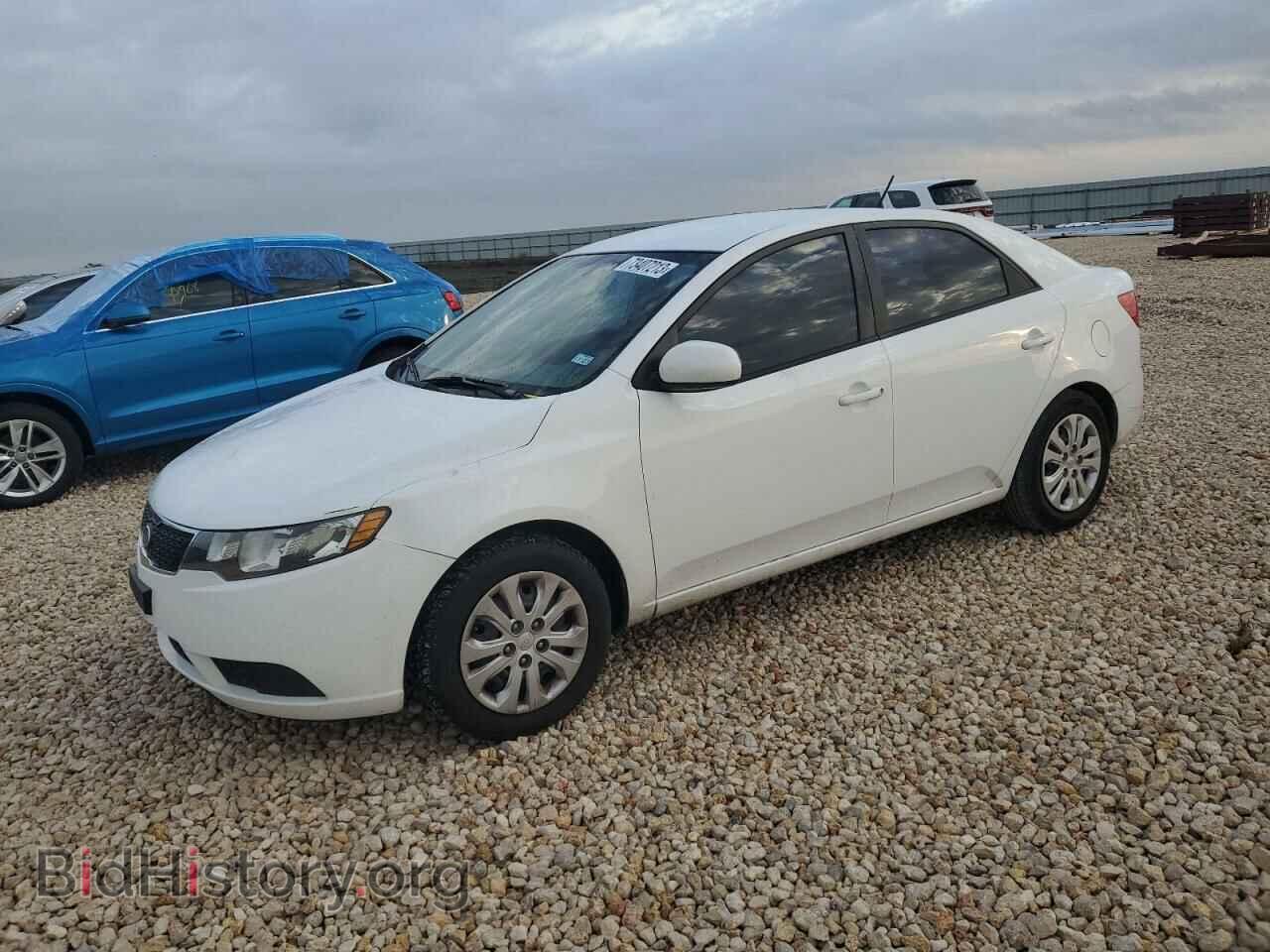 Photo KNAFT4A24C5526063 - KIA FORTE 2012