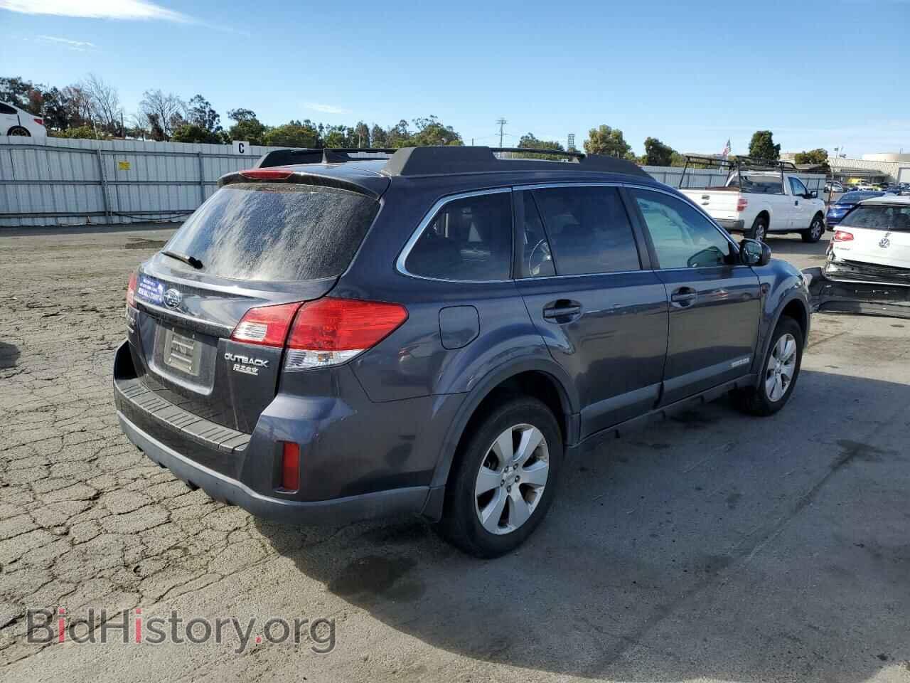 2011 SUBARU OUTBACK - VIN: 4S4BRBKC8B3329365 - Фото 3