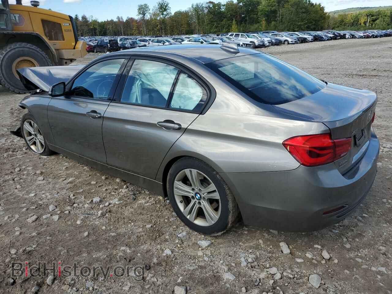 2016 BMW 3 SERIES - VIN: WBA8E3G54GNU02749 - Фото 2