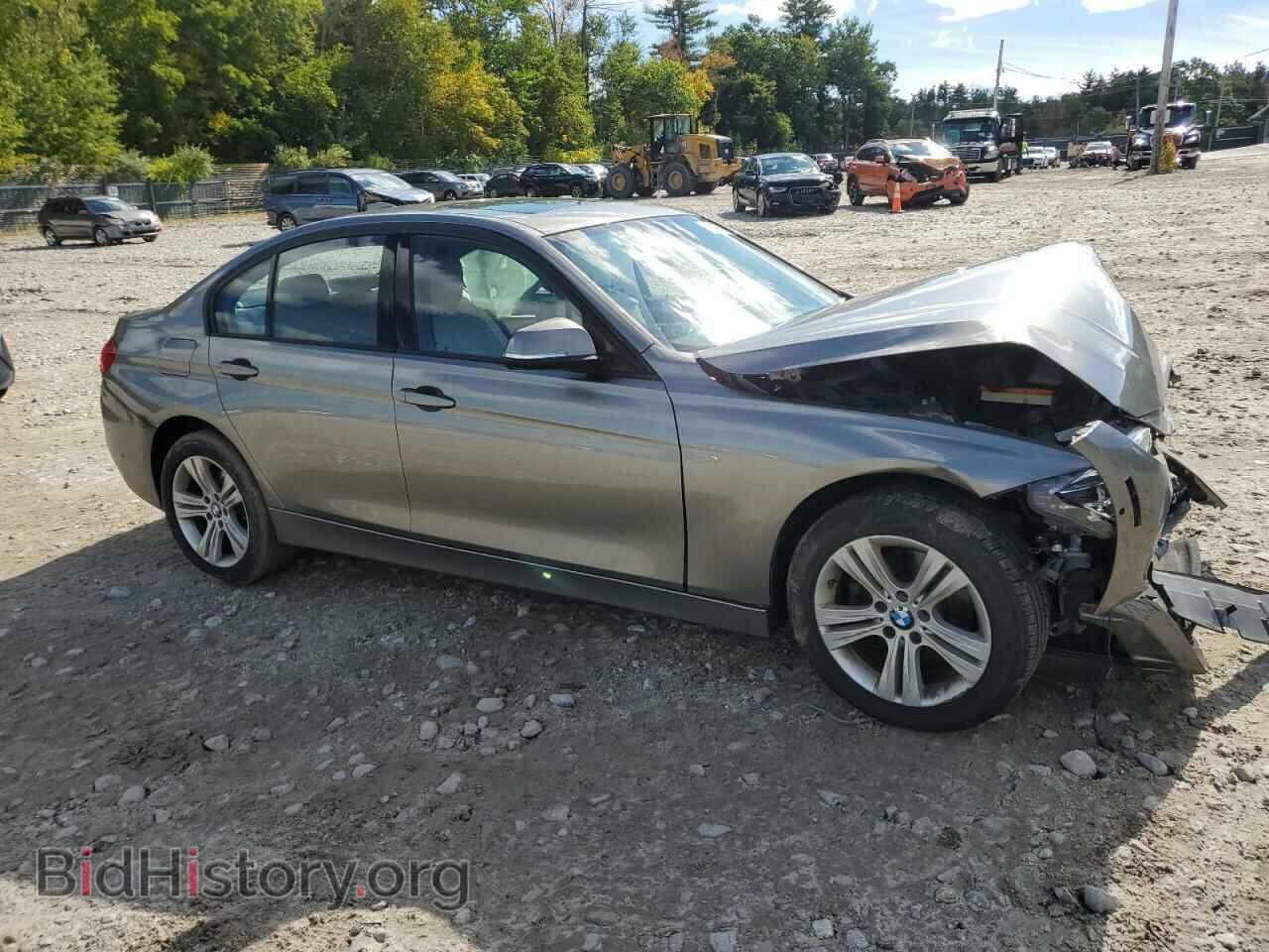 2016 BMW 3 SERIES - VIN: WBA8E3G54GNU02749 - Фото 4
