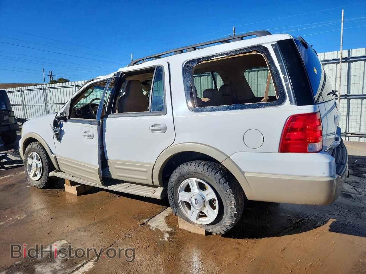2006 FORD EXPEDITION - VIN: 1FMPU18556LA48105 - Фото 2