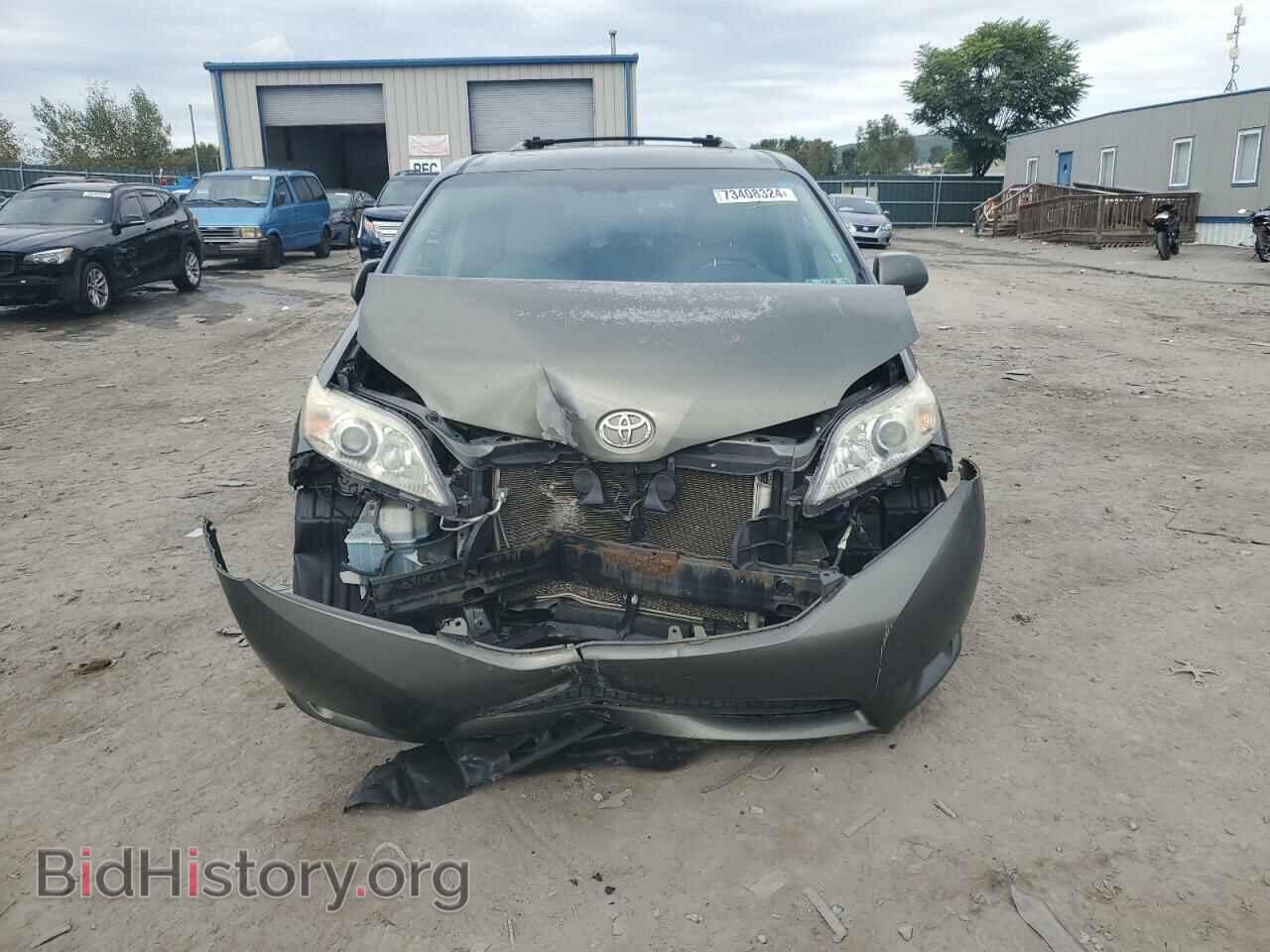 2011 TOYOTA All Models - VIN: 5TDYK3DC4BS037748 - Фото 5