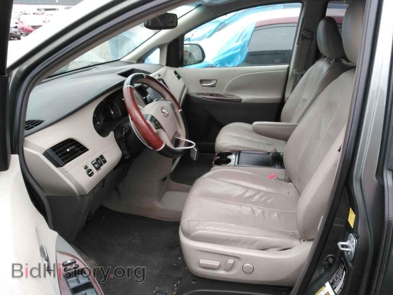 2011 TOYOTA All Models - VIN: 5TDYK3DC4BS037748 - Фото 7