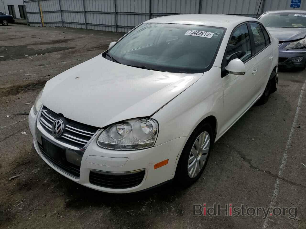 Photo 3VWJZ7AJ7AM025533 - VOLKSWAGEN JETTA 2010