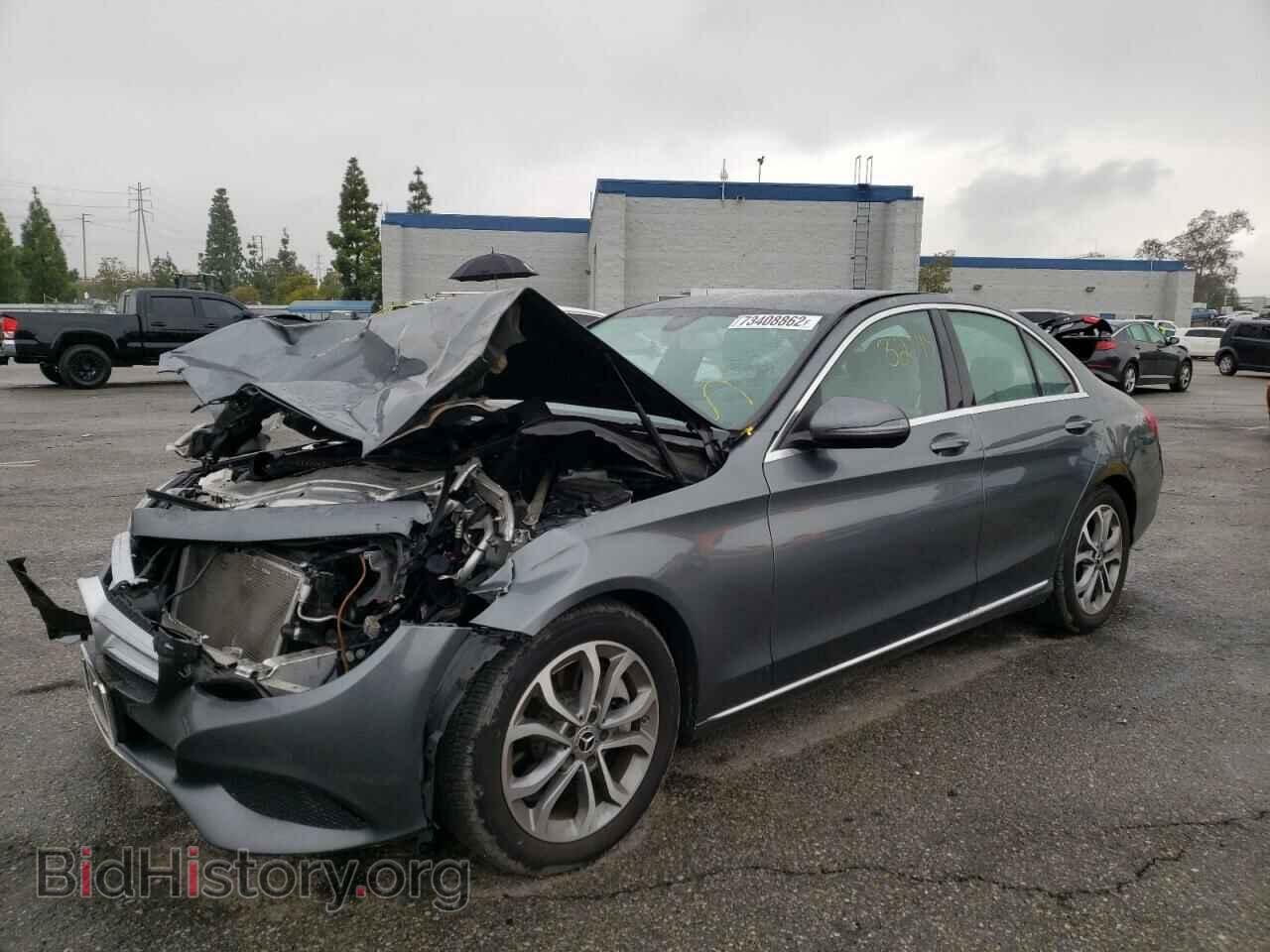 Photo 55SWF4JB3HU215075 - MERCEDES-BENZ C-CLASS 2017