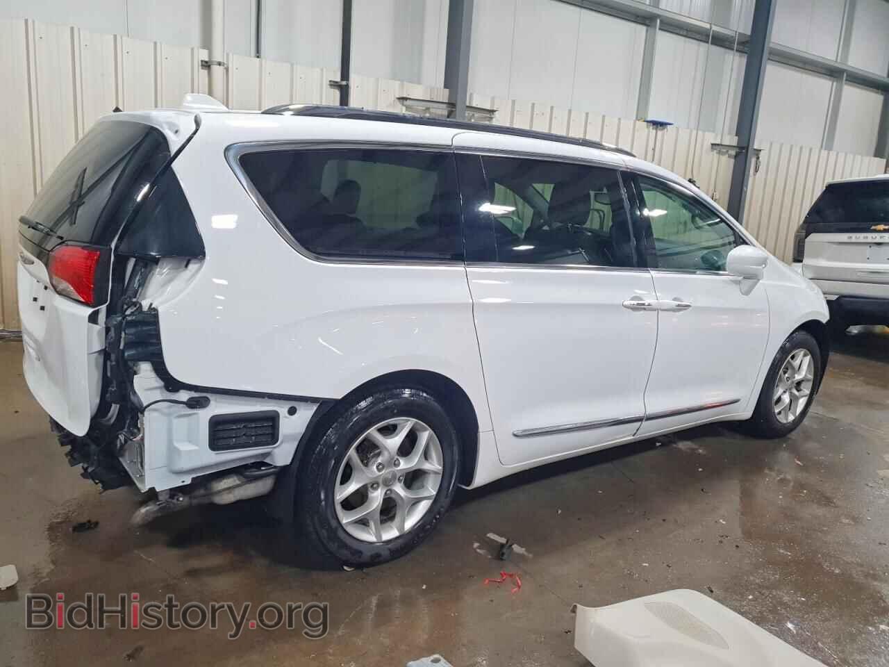 2018 CHRYSLER PACIFICA - VIN: 2C4RC1BG5JR104764 - Фото 3