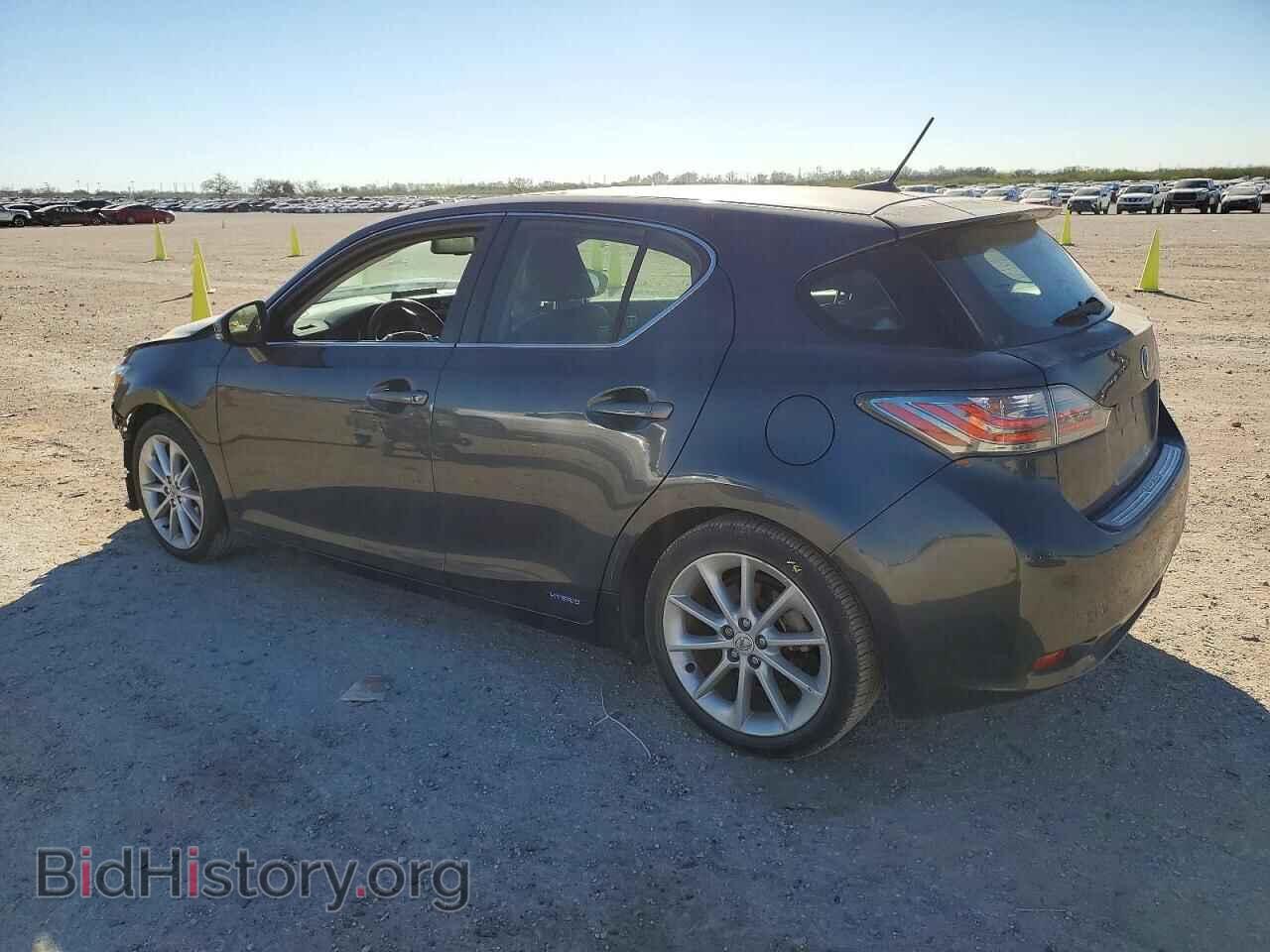 2011 LEXUS CT 200 - VIN: JTHKD5BH5B2033367 - Photo 2