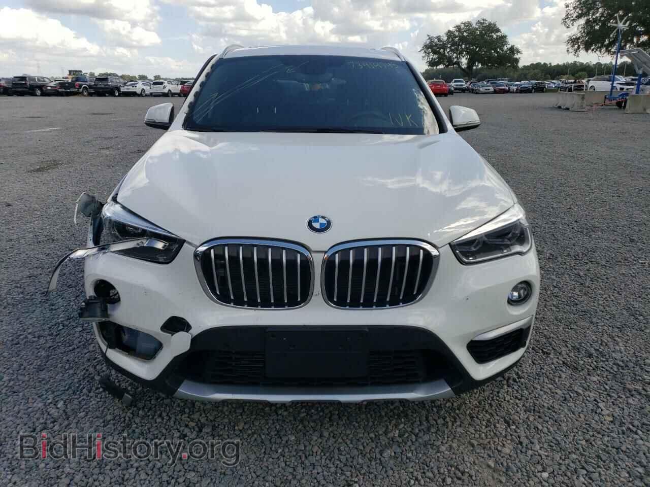 2017 BMW X1 - VIN: WBXHT3C38H5F76487 - Фото 5
