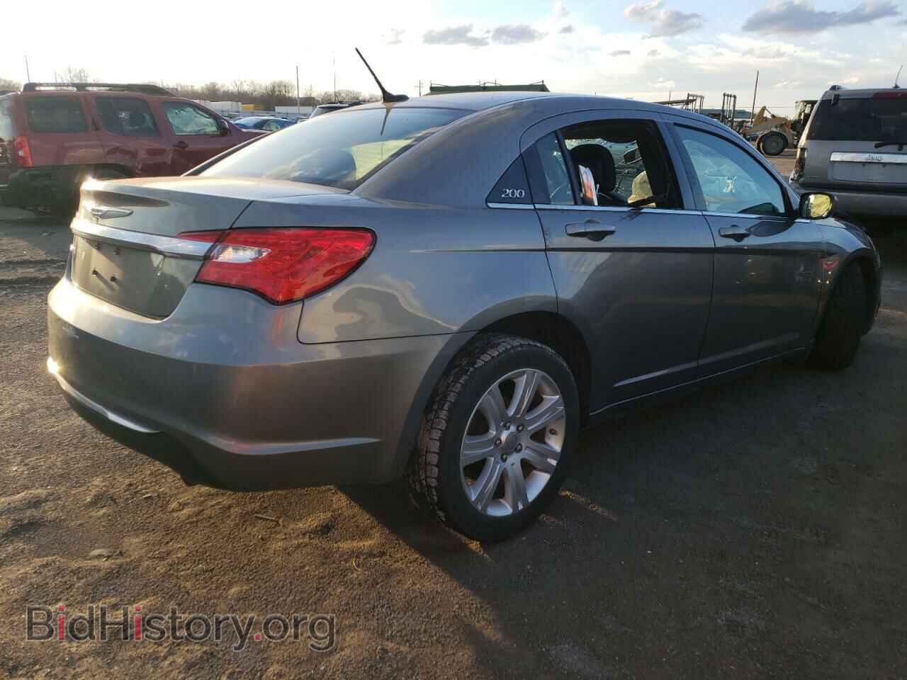 2012 CHRYSLER 200 - VIN: 1C3CCBBB9CN330908 - Фото 3