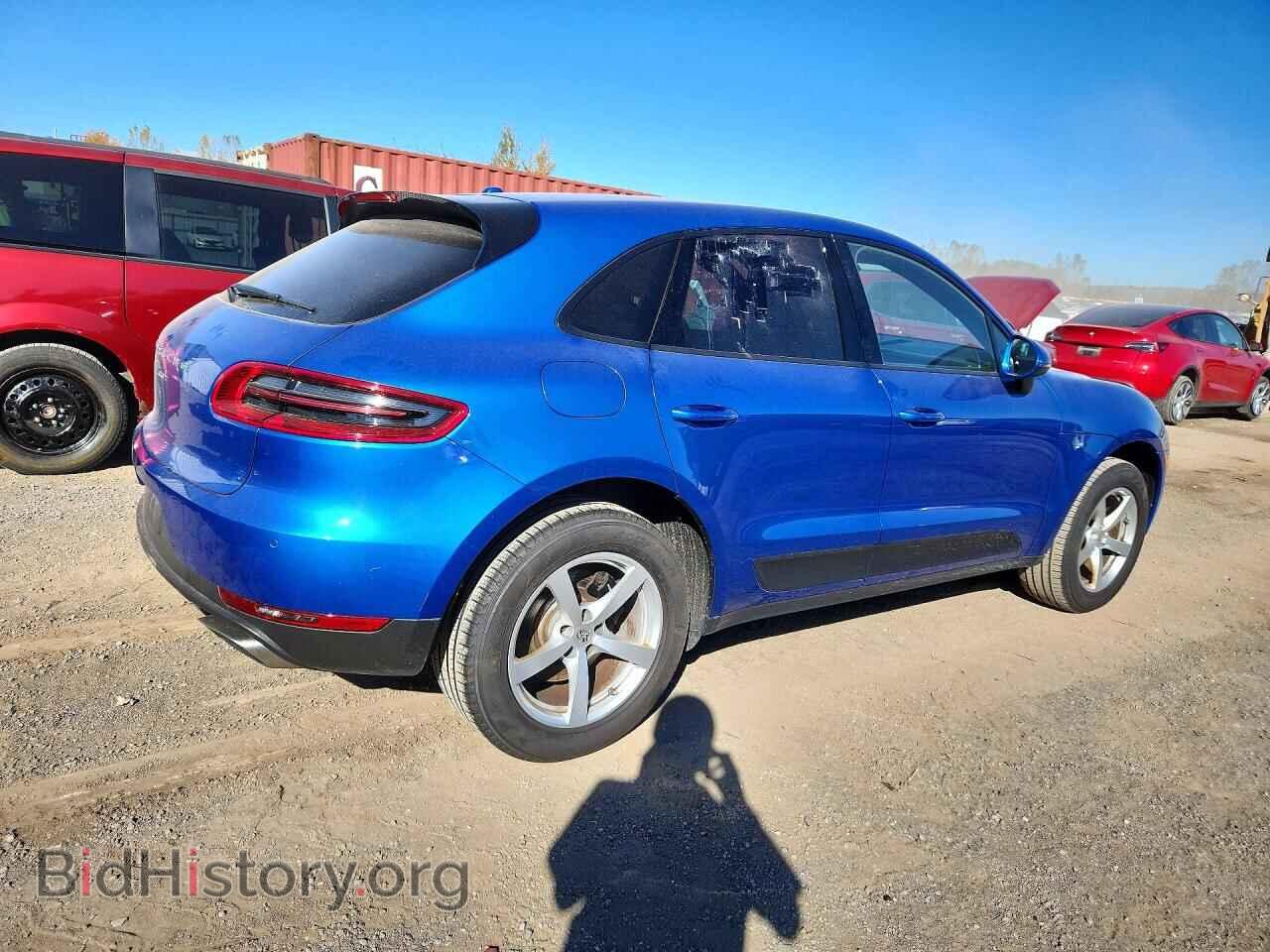 2017 Porsche MACAN (VIN WP1AA2A57HLB08535) — photo 3 of 14