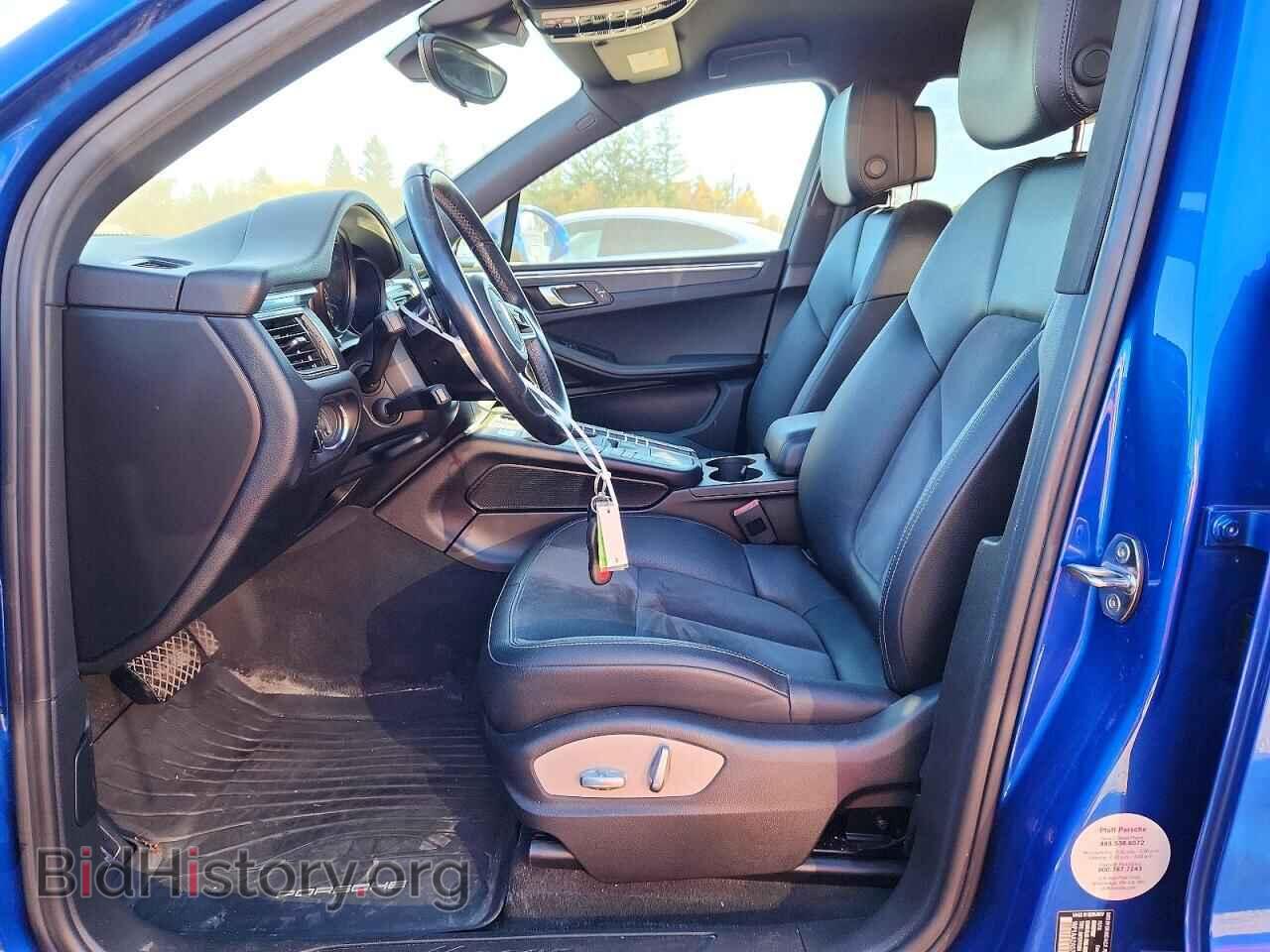 2017 Porsche MACAN (VIN WP1AA2A57HLB08535) — photo 7 of 14